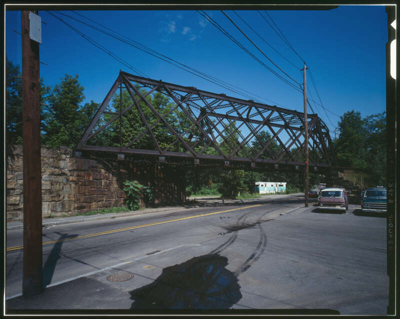 The Linden Street Bridge in 1982