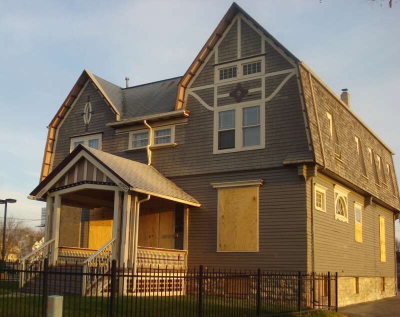 Home on the NRHP in Cedar Rapids, Iowa.