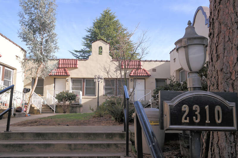 The Maravilla Apartments in Portland, Oregon, designed by Elmer Feig