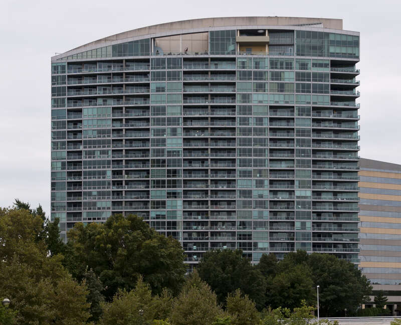 Miranova Place, a 26 floor high residential building built in 2001, located in Downtown, Columbus, Ohio looking from the North.