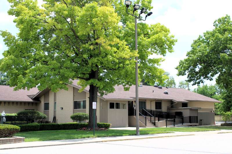 Parish offices for Mother of God Cathedral in en:Southfield, Michigan.