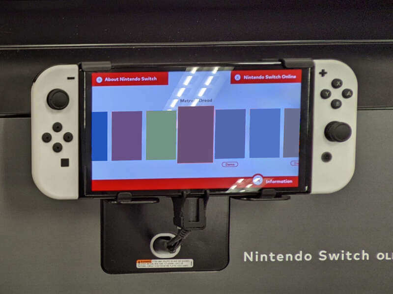 Nintendo Switch OLED model (white)