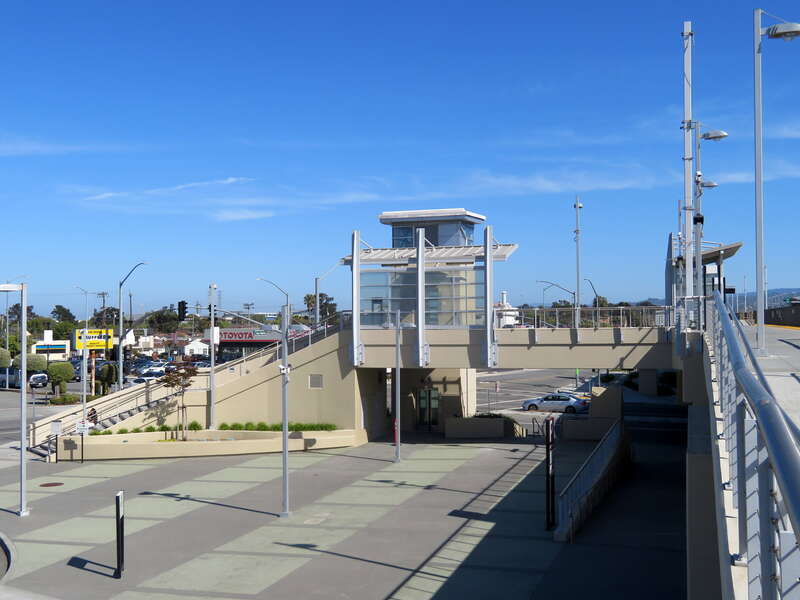 Pedestrian bridge at San Bruno station in June 2018