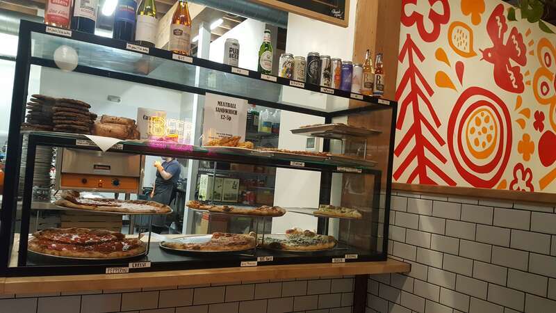 Pizza Thief, Portland, Oregon, 2022