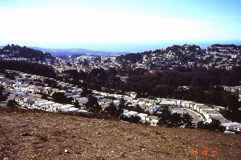 San Francisco, CA: View from Twin Peaks, looking west by southwest in direction of San Francisco Zoo; October 1994