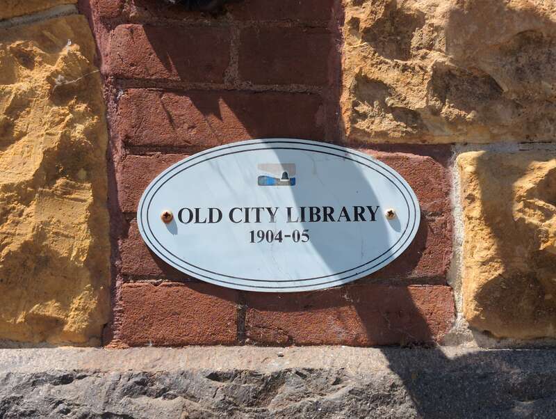 Name plaque next to entrance of the Carnegie Library in San Luis Obispo