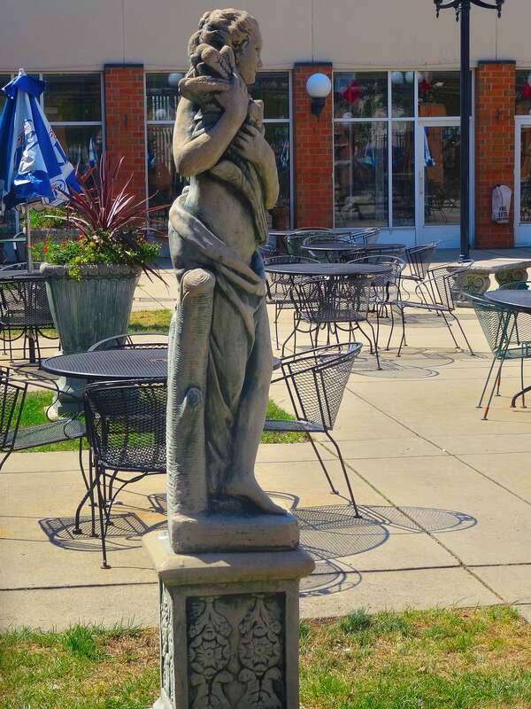 Statue in the  Italian Conference Center