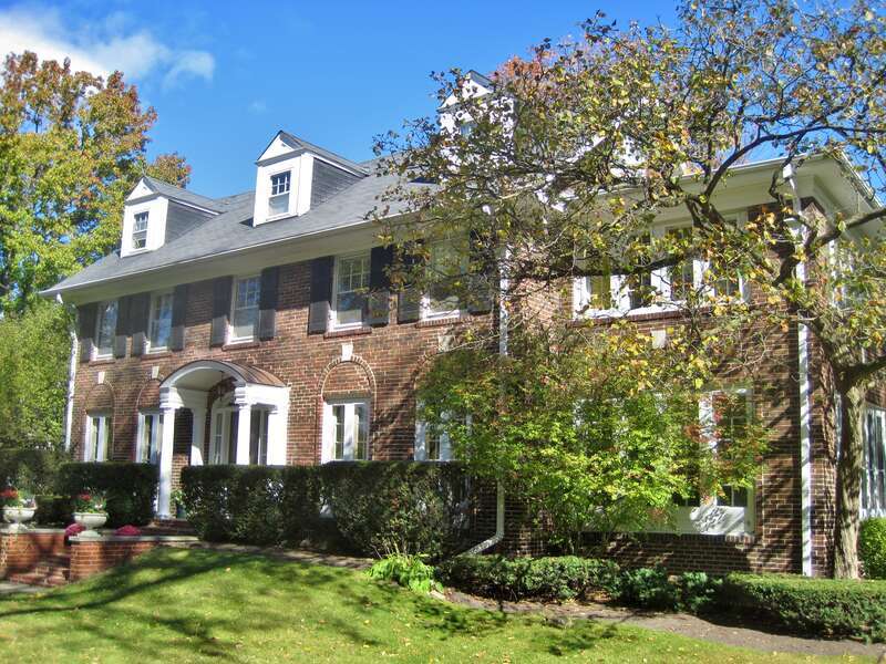 The Thomas F. Morris House in the Northeast Evanston Historic District (1919).