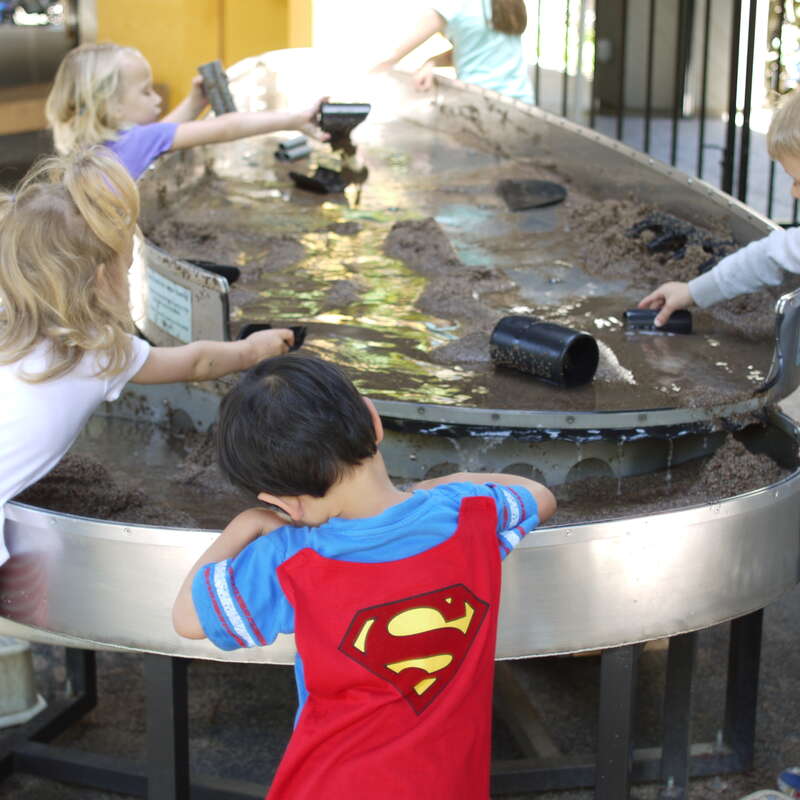 All the sand was in the lower table.