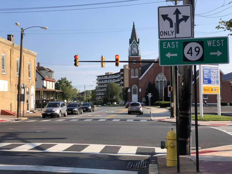 View south along New Jersey State Route 47 (Second Street) at New Jersey State Route 49 and Cumberland County Route 555 (Main Street) in Millville, Cumberland County, New Jersey