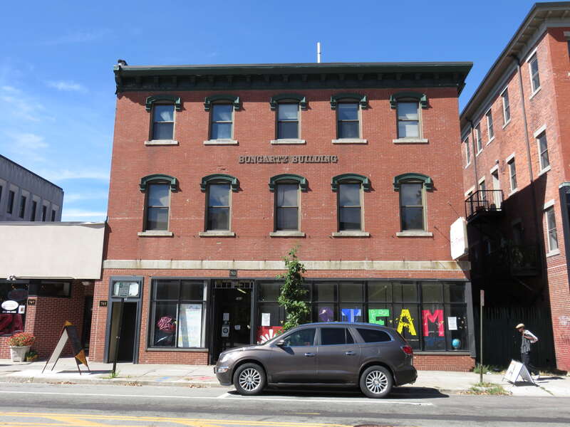765–769 Westminster Street, part of the Westminster Street Historic District in Providence, Rhode Island in 2015






This is an image of a place or building that is listed on the National Register of Historic Places in the United States of America.