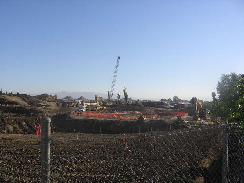 The construction of the Berryessa (BART station) in San José, California, USA.  View is looking south from Berryessa Road.