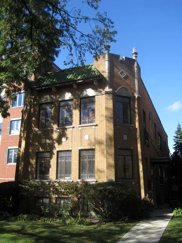 The Building at 2523 Central Street in Evanston (1927).