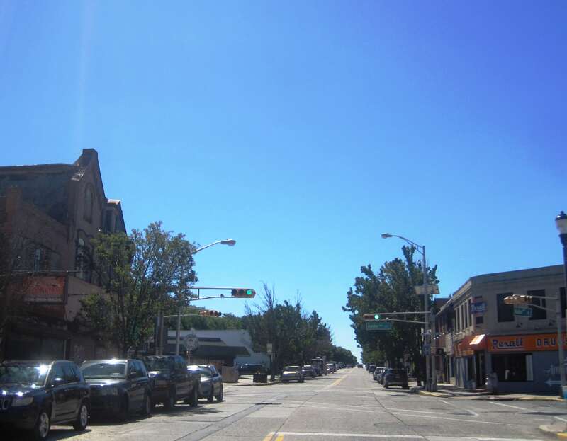 Photo of southbound County Route 561 (Haddon Avenue) in Camden, New Jersey. Photo taken looking southeast at County Route 607 (Kaighn Avenue).