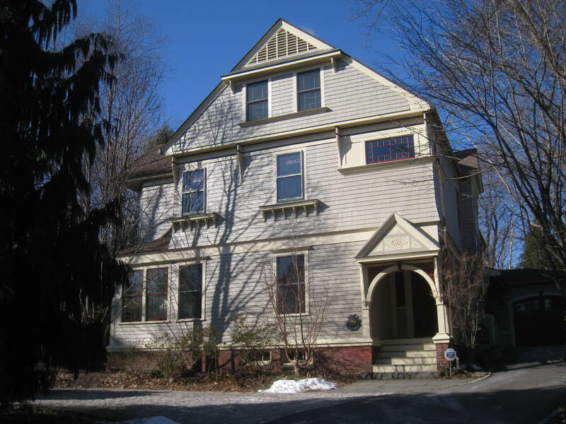 Col. Thomas Wentworth Higginson House - 29 Buckingham Street, Cambridge, Massachusetts, USA. This building is listed on the National Register of Historic Places.