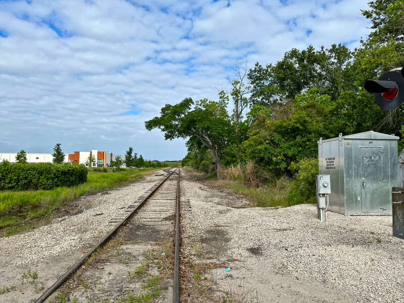 Florida Central RR industrial spur runaround track in Ocoee, FL