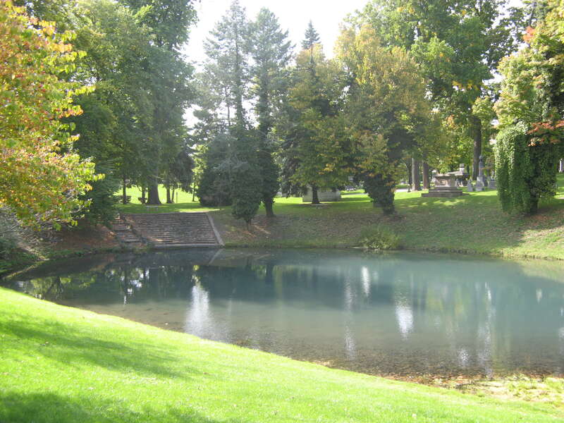 Forest Lawn Cemetery, Buffalo, New York, USA





This is an image of a place or building that is listed on the National Register of Historic Places in the United States of America. Its reference number is 90000688.