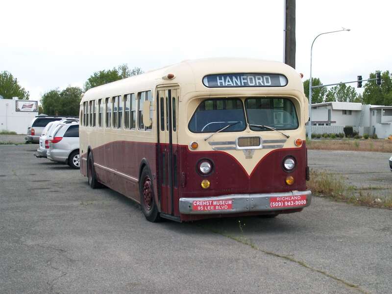 A GM bus at the CREHST(Columbia River Exhibition of History, Science &amp;amp; Technology) Museum in Richland, Washington.