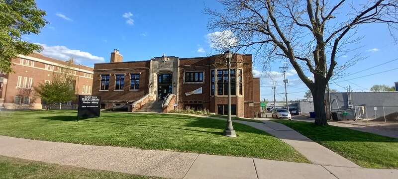 Hamline Midway Branch Library