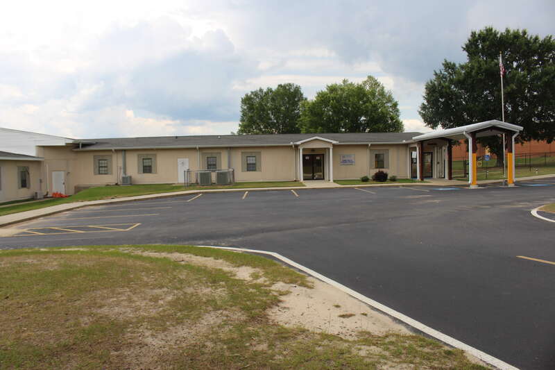 Happy Hour Service Center, 202 N Davis Dr., Warner Robins, Houston County, Georgia