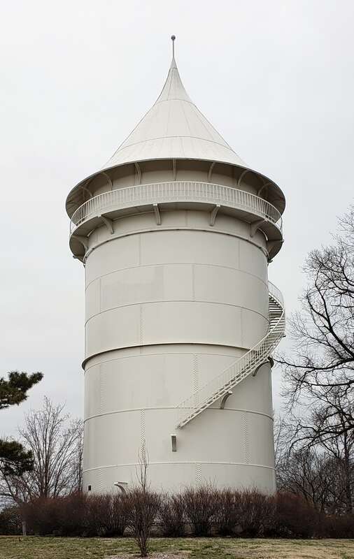 en:Landmark Water Tower
