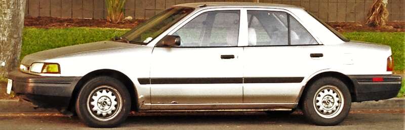 Mazda 323 Protégé Sedan