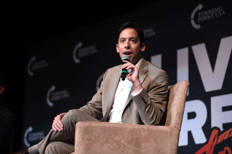 Michael Knowles speaking with attendees at the University of Delaware tour stop of the &quot;Live Free&quot; tour at Mitchell Hall in Newark, Delaware.

Please attribute to Gage Skidmore if used elsewhere.