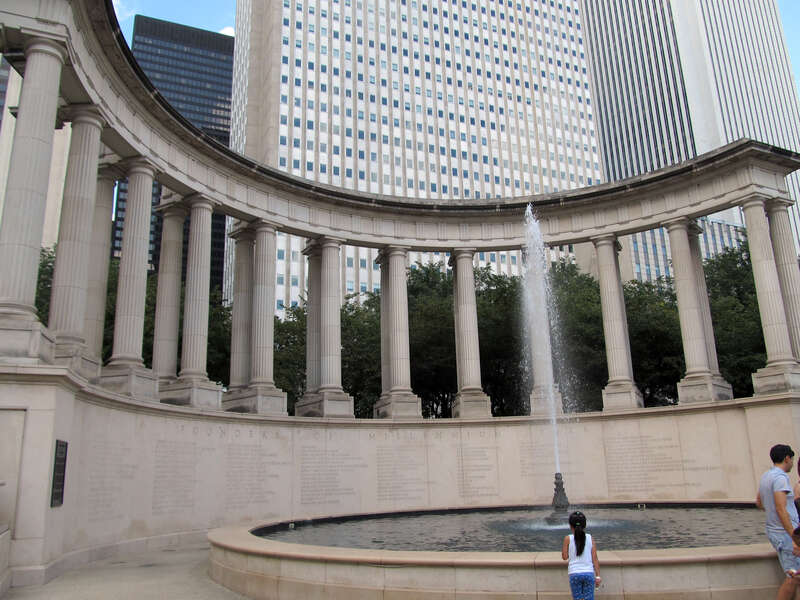 Millenium Monument 1