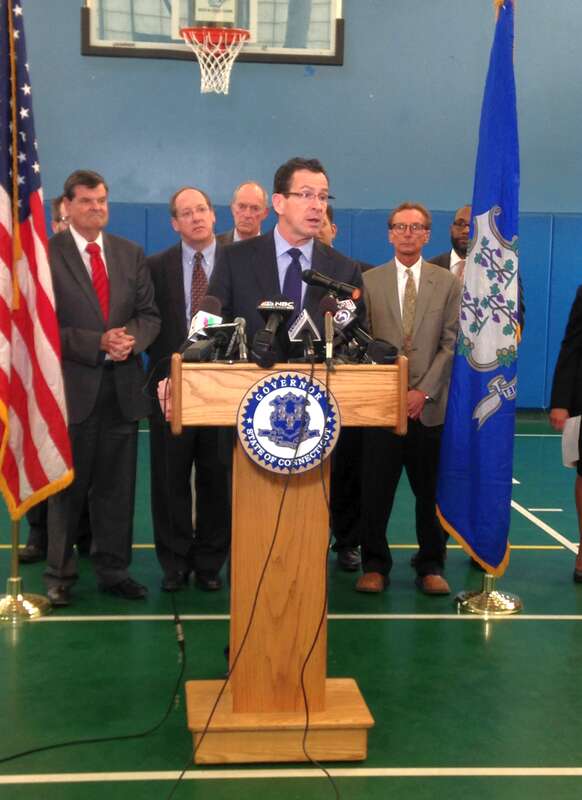 Wednesday, March 12, 2014 -- Governor Dannel P. Malloy held a news conference at the Boys &amp;amp; Girls Club in Hartford to announce the introduction of legislation to ban the sale of electronic cigarettes to minors and strengthen Connecticut’s
