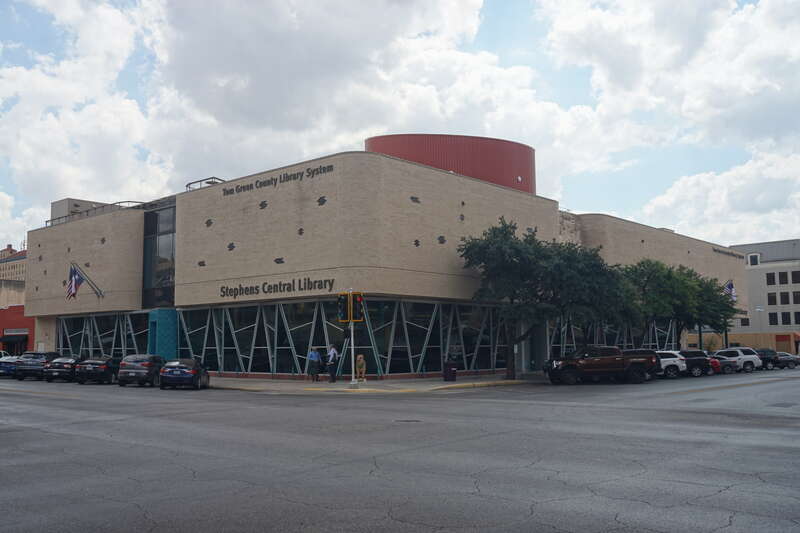 The Tom Green County Library System Stephens Central Library in San Angelo, Texas (United States).