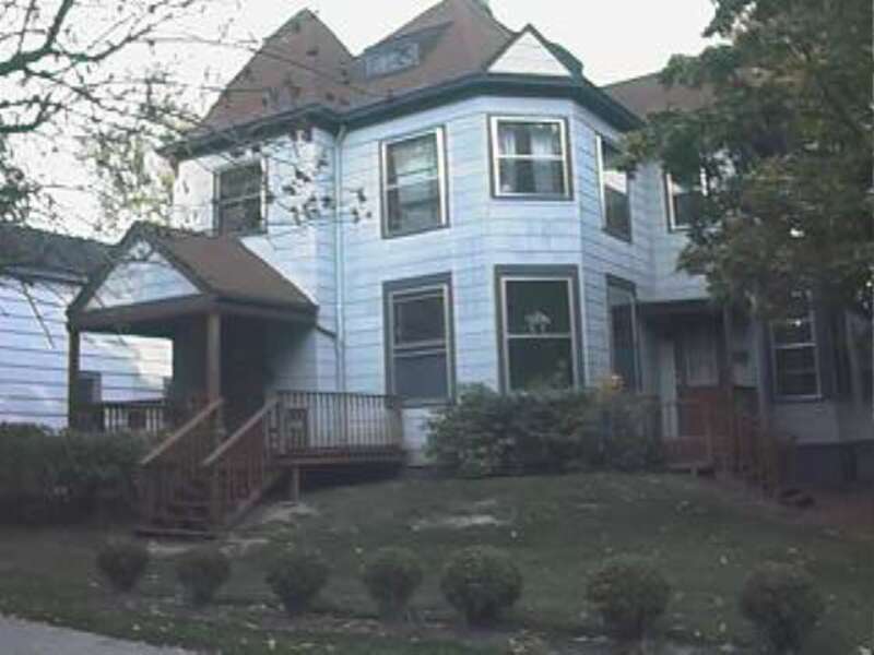 This   file was uploaded  with Commonist.