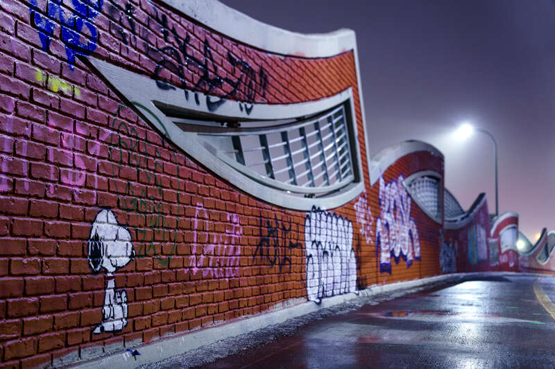 Snoopy on The Loring Greenway bridge over Lyndale Avenue in Minneapolis in January 2024.
This image is part of a &amp;lt;a href="https://chaddavis.photography/minneapolis-uprising/" rel="noreferrer nofollow"&amp;gt;continuing series&amp;lt;/a&amp;gt; following the