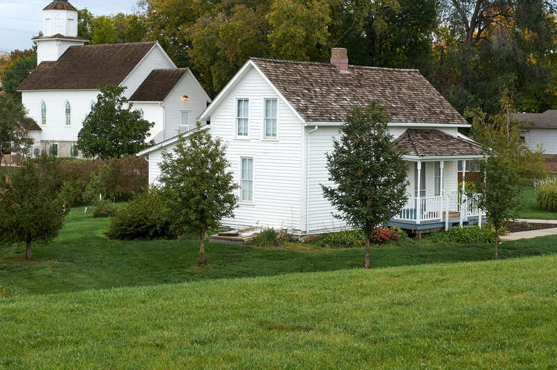 The Berdahl-Rolvaag House was named for the Berdahl family who built it in 1883 and for author Ole Rolvaag (1876–1931), a Norwegian immigrant, whose novels "Giants in the Earth," "Peder Victorious," and "Their Fathers' God" tell the stories of