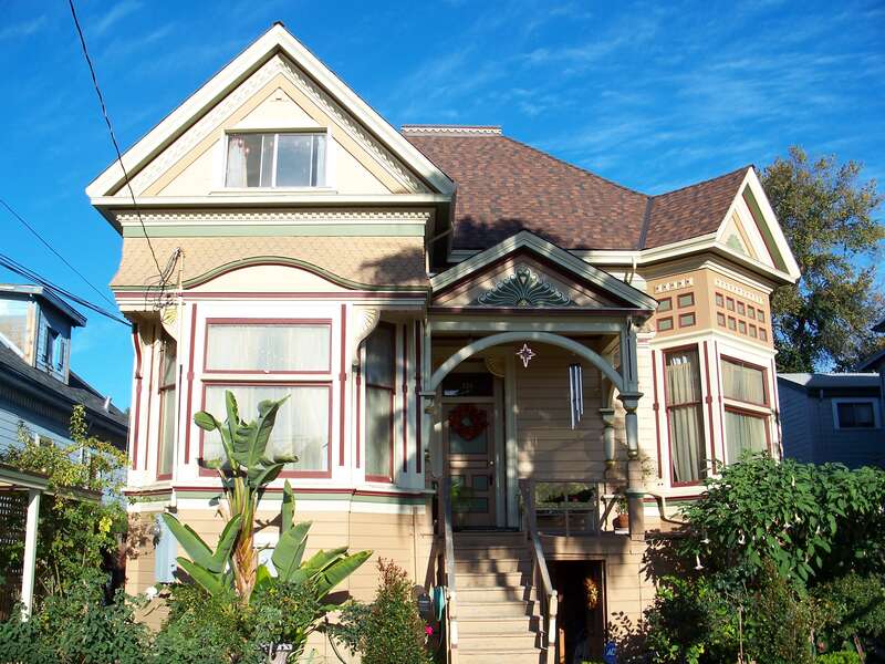 Reed residence. Queen Anne style, built circa 1894. 328 North Sixth Street. San Jose, California, USA