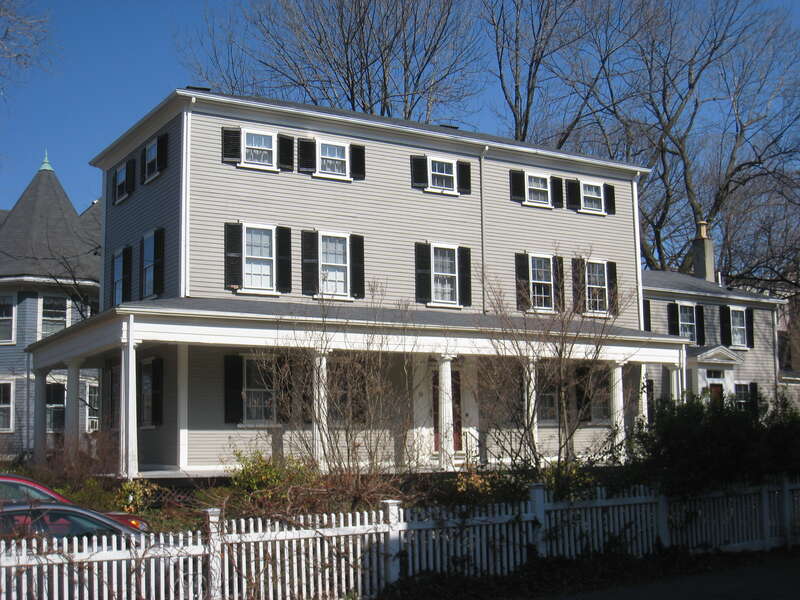 Walter Frost House, 10 Frost Street, Cambridge, Massachusetts, USA. This building is listed on the National Register of Historic Places.