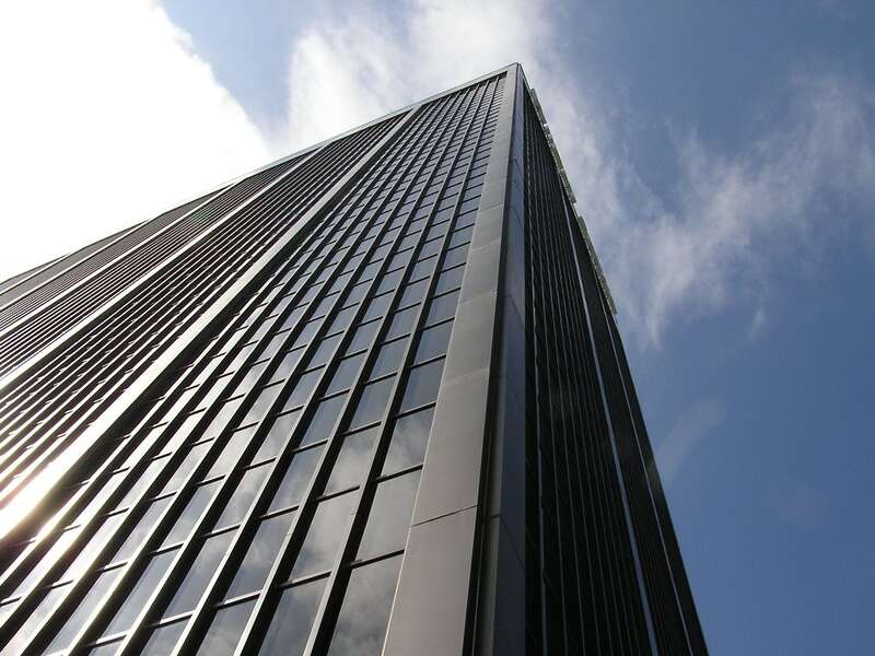A picture of the Wilbur Smith building - 1301 Gervais St, Columbia, South Carolina. It's one of the taller buildings in the downtown district.