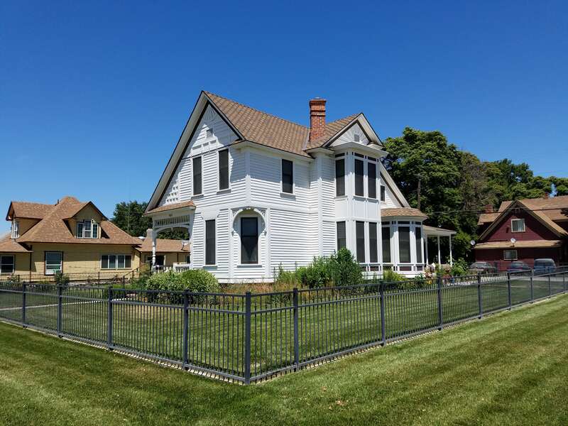 The William Isaacs House, part of the North Caldwell Historic District, was constructed by Van Wyngarden and Steunenberg in 1890.
