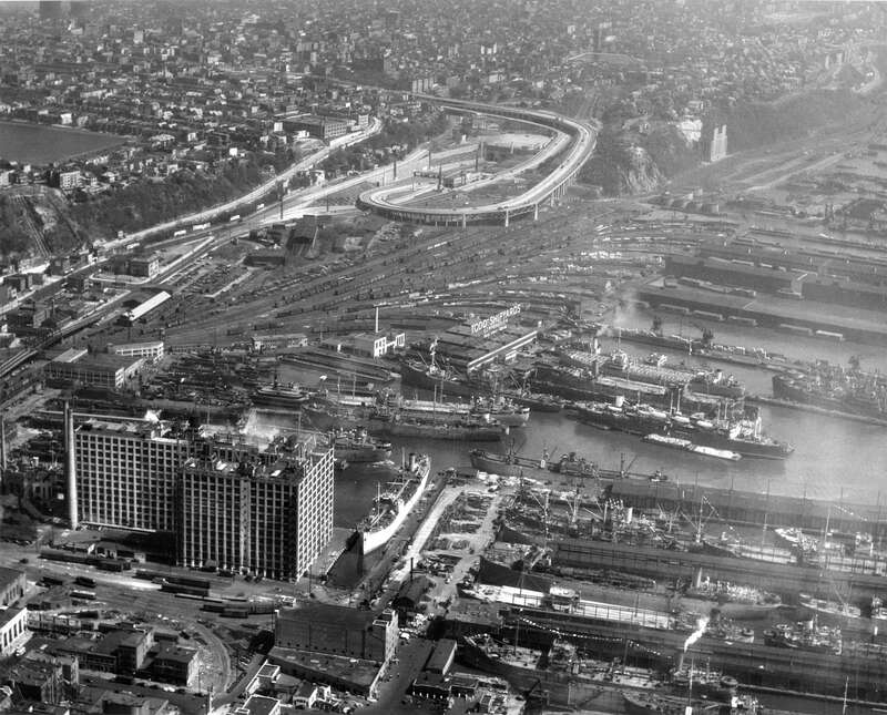 Todd Hoboken Drydock in 1945