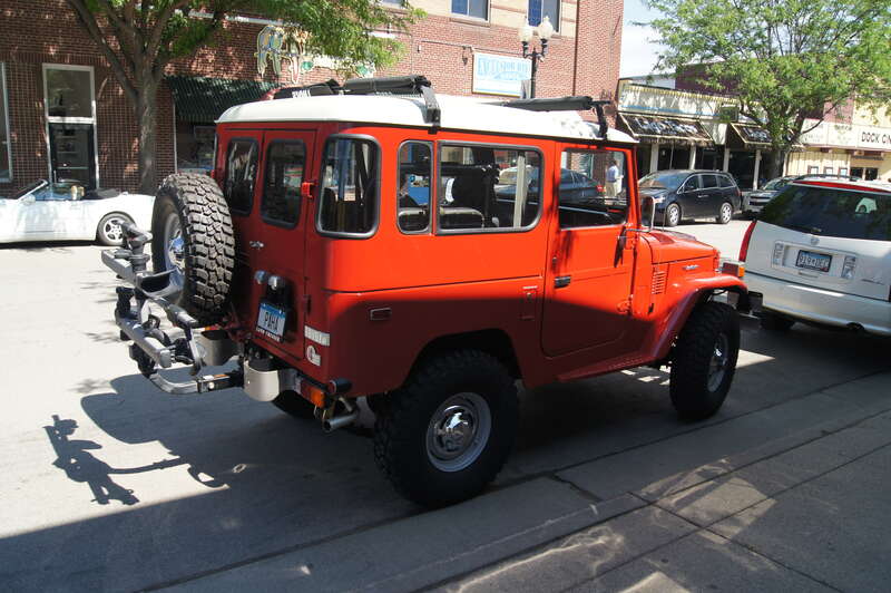 Spotted some great interesting cars before getting into the 10,000 Lakes Concours d-Elegance.

           &amp;lt;a href="https://www.flickr.com/photos/greggjerdingen/collections/72157631550277505/"&amp;gt;Click here for more car pictures at my Flickr
