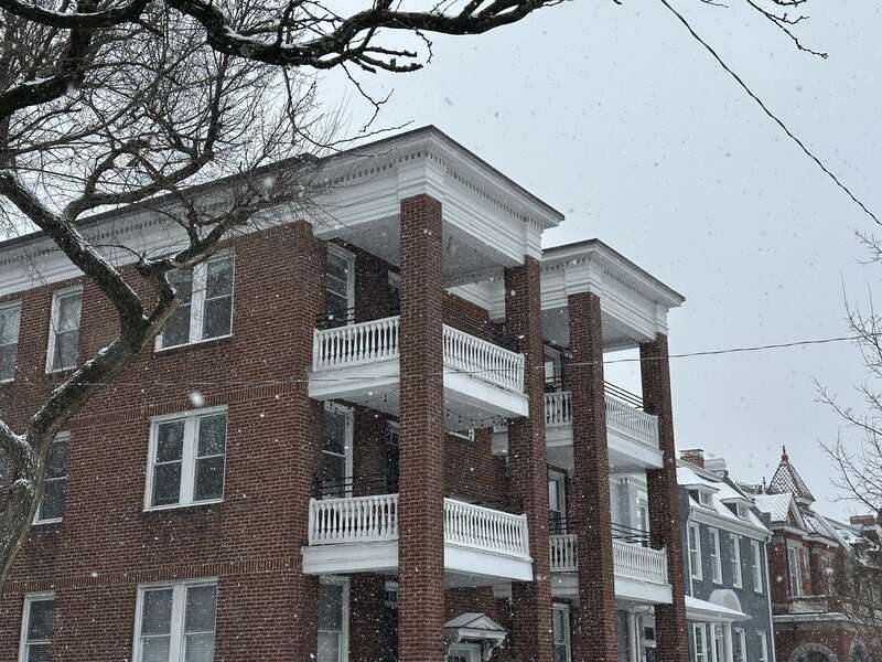 Just took this to be in conversation with a photo of the same building not in the snow in 2023.