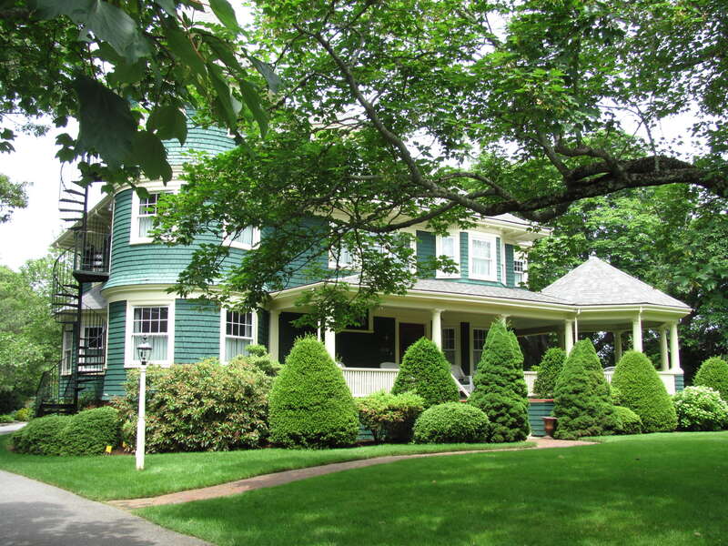 Augustus Snow House, Harwich Port Massachusetts