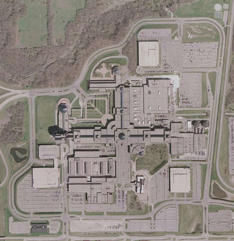USGS orthophoto of Chrysler Headquarters and Technology Center in Auburn Hills, Michigan