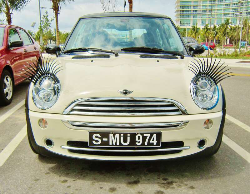 Joli clin d'oeil. / Watch out, I get an eye on you!