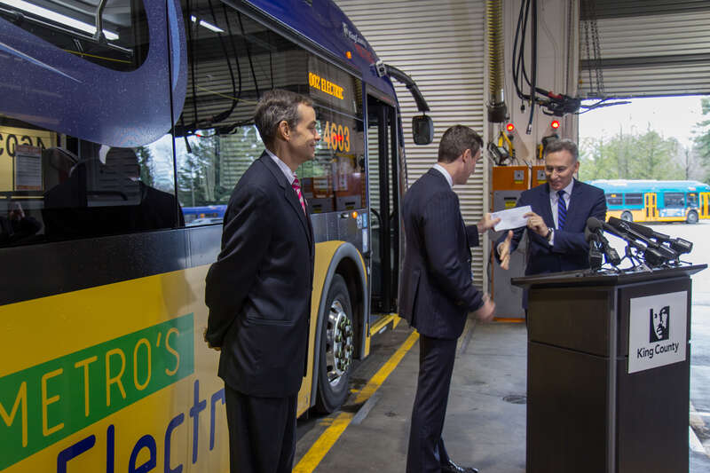 King County Executive Dow Constantine hands Proterra CEO Ryan Popple &amp;lt;a href="https://www.documentcloud.org/documents/3259987-Proterra-Letter-0-10-17-Signed.html" rel="nofollow"&amp;gt;a letter for up to 73 buses&amp;lt;/a&amp;gt;.  King Country Metro General