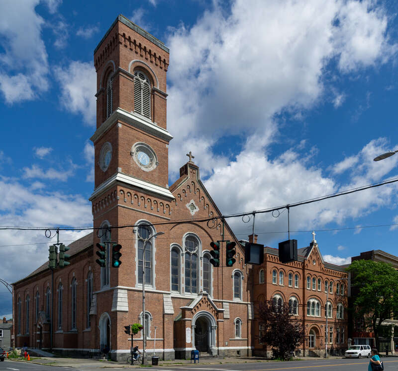 Our Lady of Angels Church, 183 Central Ave at Robin St, Albany, NY. It was a Franciscan church. Closed in 2005. source