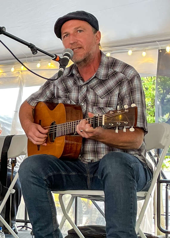 Peter Mulvey at the New Bedford Folk Festival 2022