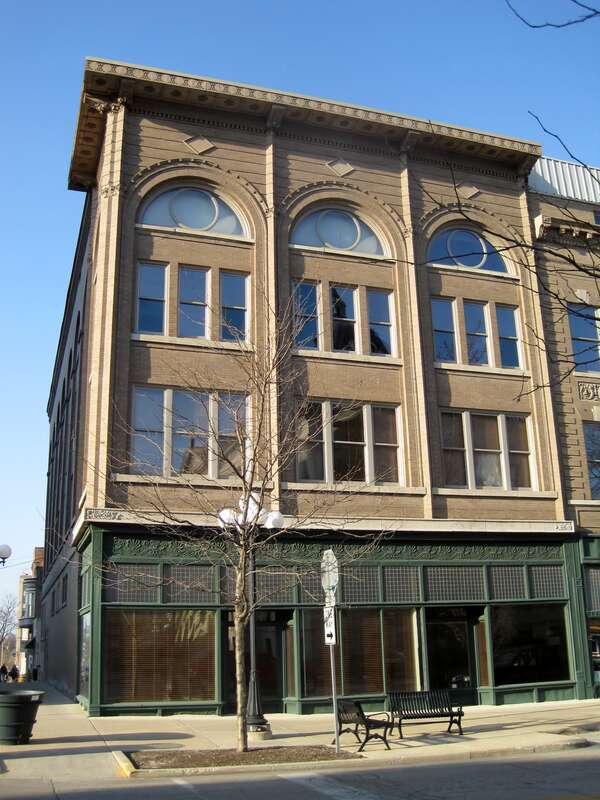 The Smith Building in the Bloomington Central Business District (1901). Seven masonic lodges were tenants when the building was completed. It also housed the Stephen Smith &amp;amp; Sons dry goods store. Later, Rolands Department Store used the building.