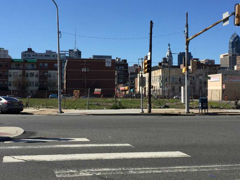 Site of former station on Broad–Ridge Spur.