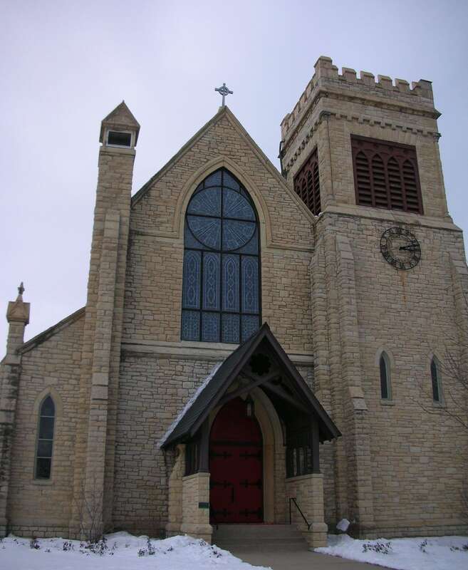 The St. Matthew's Episcopal Church (Kenosha, Wisconsin), listed on the National Register of Historic Places.