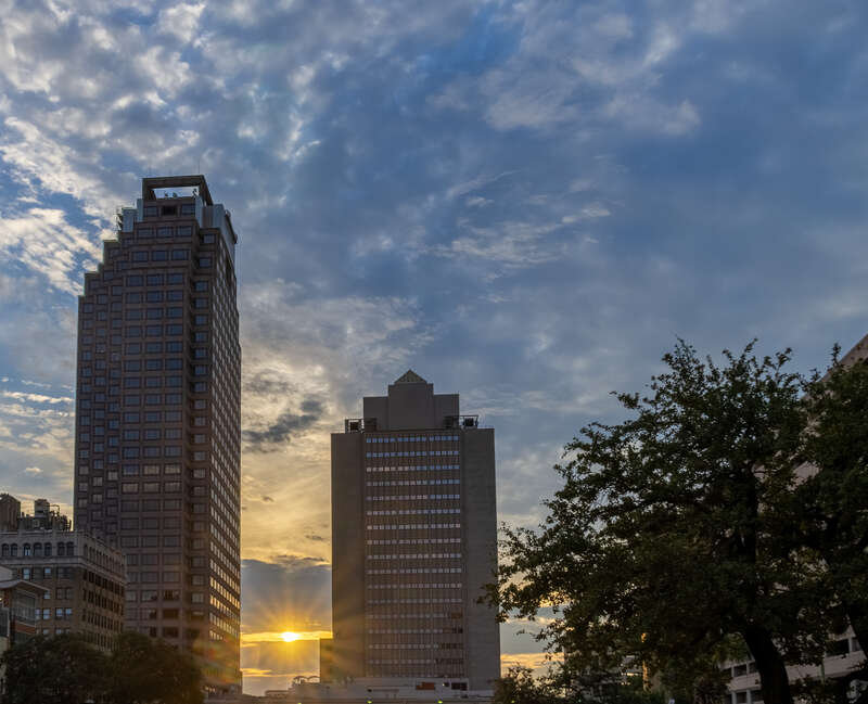 Sunset between Weston Centre and the former Wyndham San Antonio River Walk
fineartamerica.com/featured/sunset-in-the-city-corey-leop...